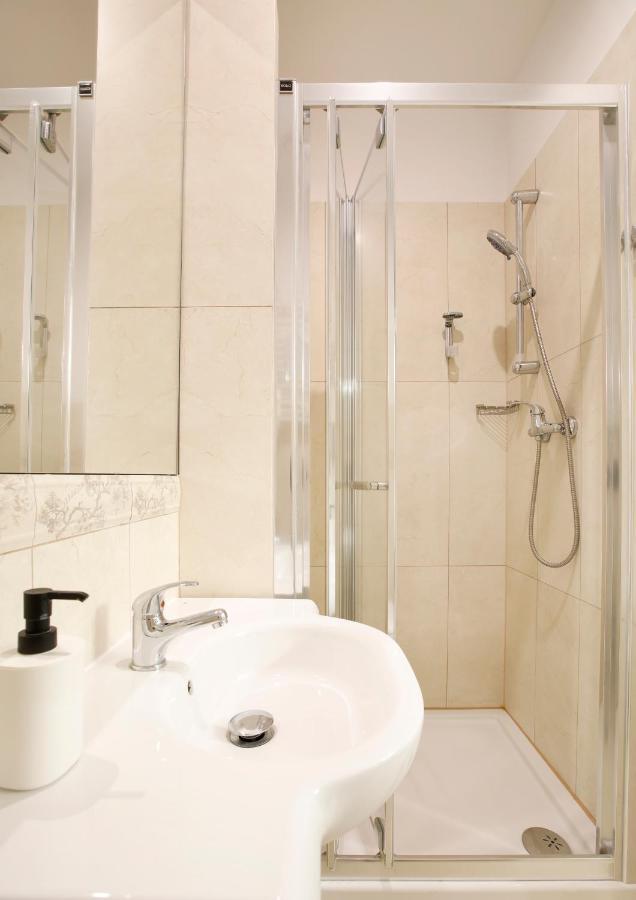 Charming Apartment, Wawel & Old Town Ii Apartment Krakau